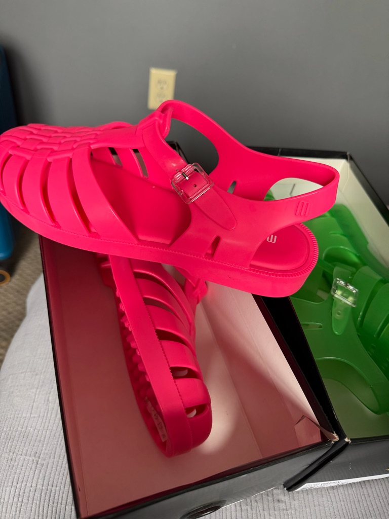 Melissa Bright Pink Jelly Sandals